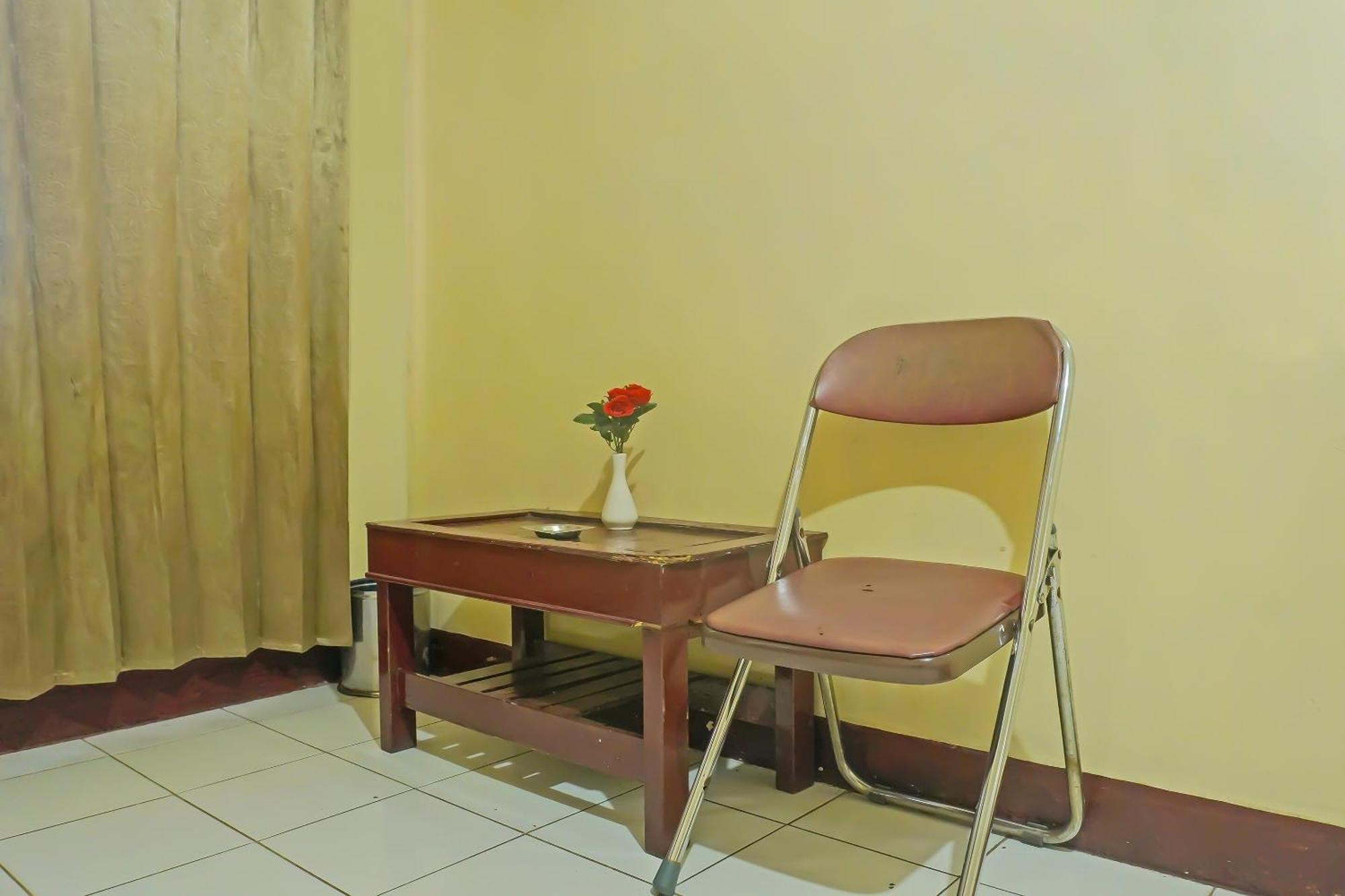 Spot On 92466 Adam Kost Syariahnearwisata Jembatan Barito Hotell Banjarmasin  Exteriör bild